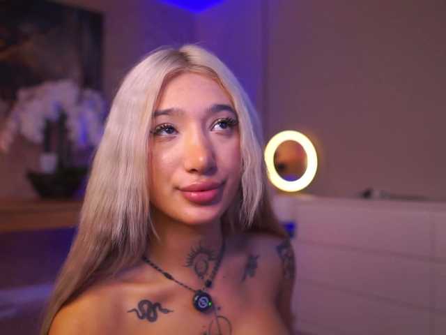 SiennaJayden live cam on BongaCams