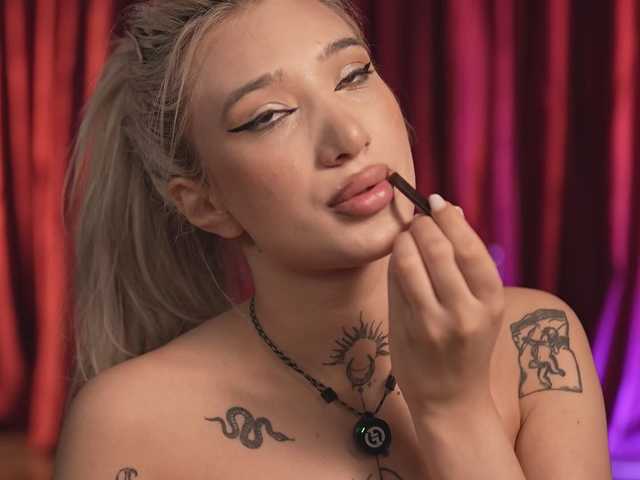 SiennaJayden live cam on BongaCams