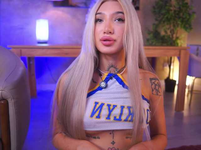 SiennaJayden live cam on BongaCams