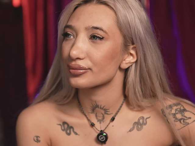 SiennaJayden live cam on BongaCams