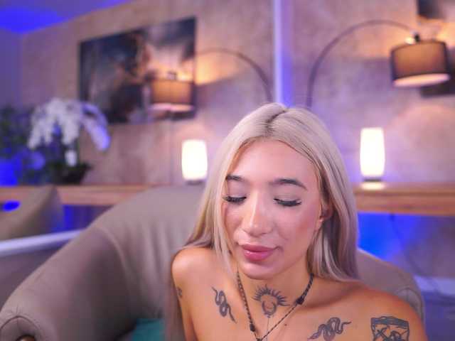SiennaJayden live cam on BongaCams
