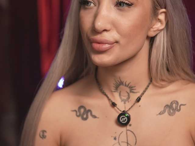 SiennaJayden live cam on BongaCams