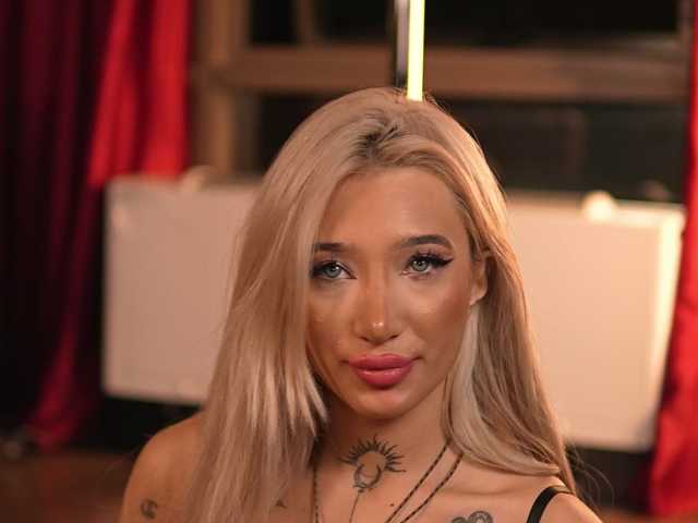 SiennaJayden live cam on BongaCams