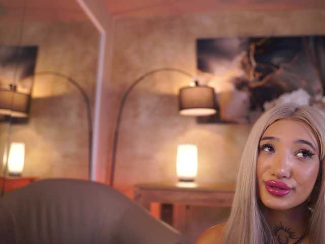 SiennaJayden live cam on BongaCams