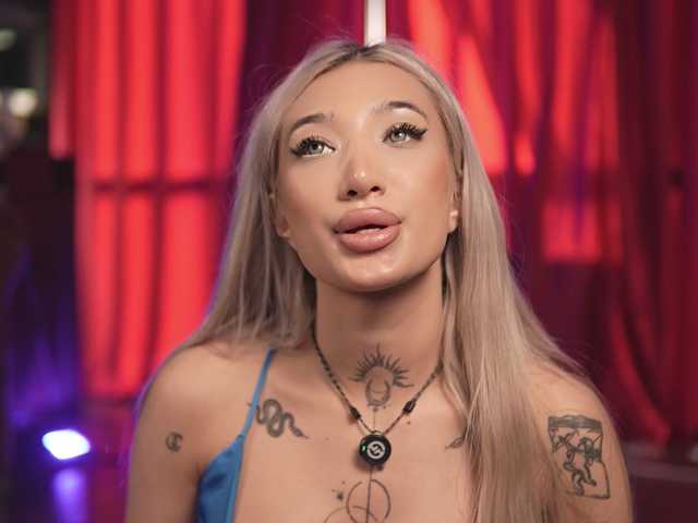 SiennaJayden live cam on BongaCams