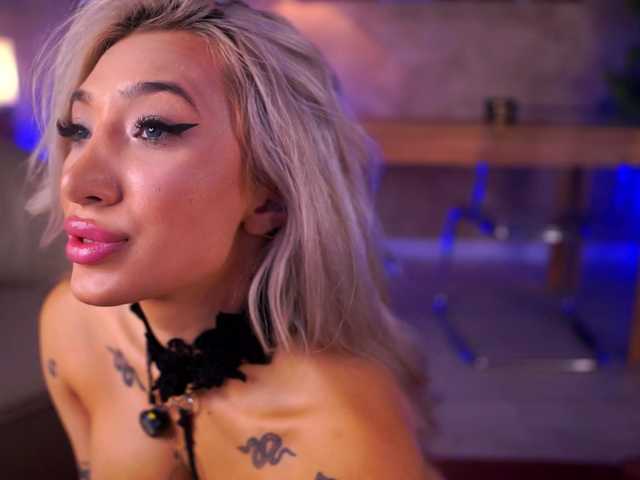 SiennaJayden live cam on BongaCams