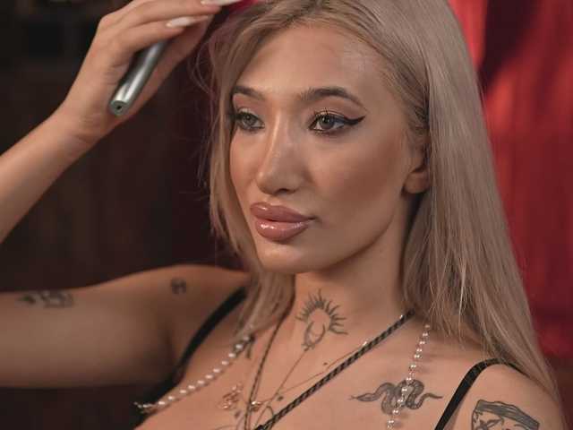 SiennaJayden live cam on BongaCams
