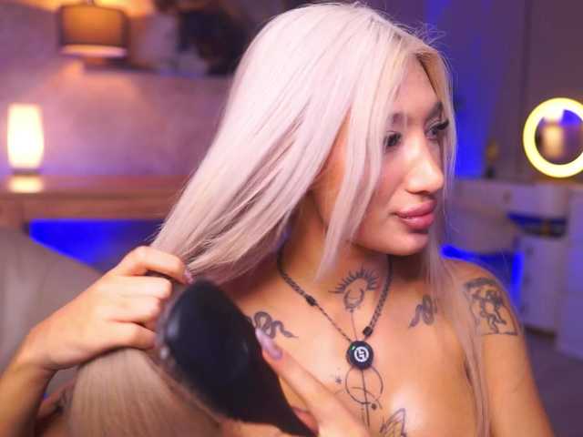 SiennaJayden live cam on BongaCams