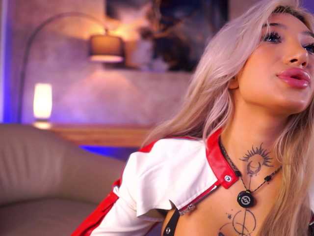 SiennaJayden live cam on BongaCams