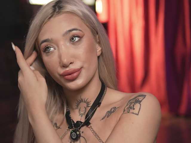 SiennaJayden live cam on BongaCams