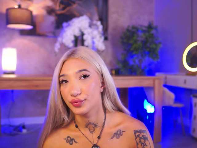 SiennaJayden live cam on BongaCams