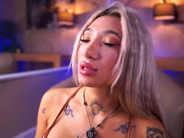 SiennaJayden live cam on BongaCams