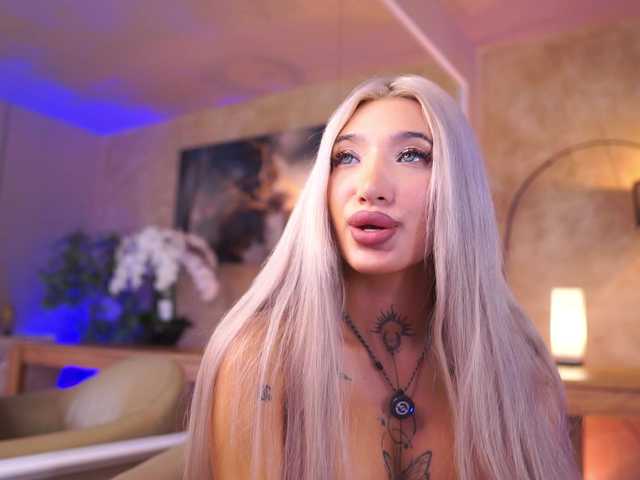 SiennaJayden live cam on BongaCams
