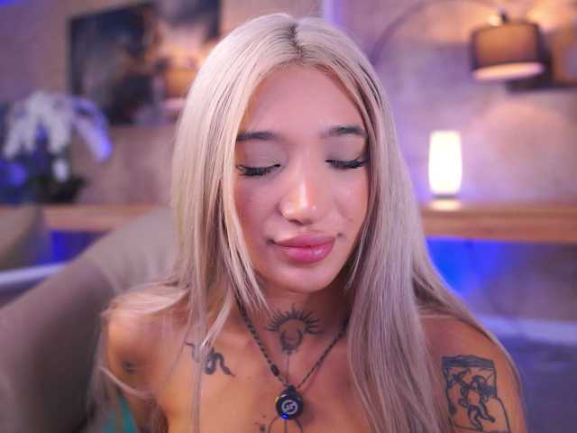 SiennaJayden live cam on BongaCams