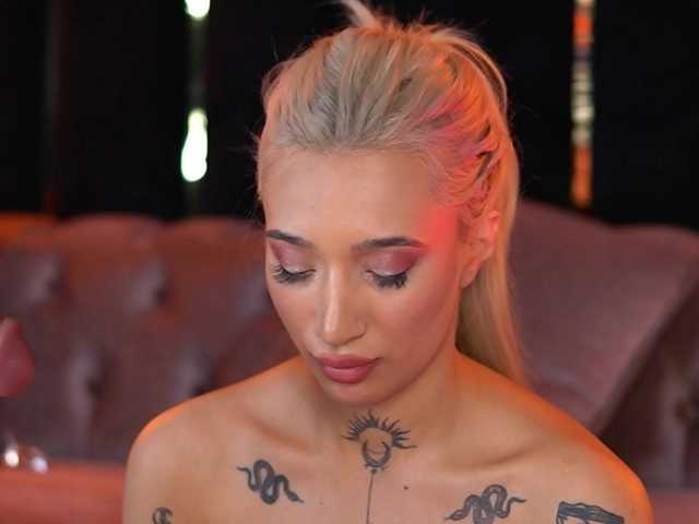 SiennaJayden live cam on BongaCams