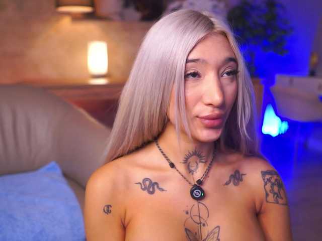 SiennaJayden live cam on BongaCams