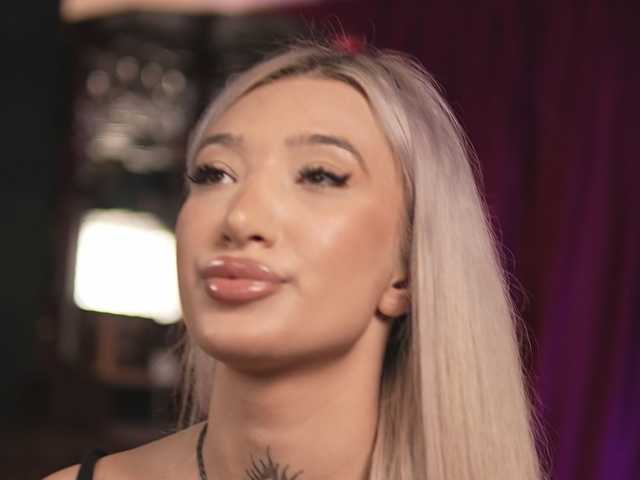SiennaJayden live cam on BongaCams