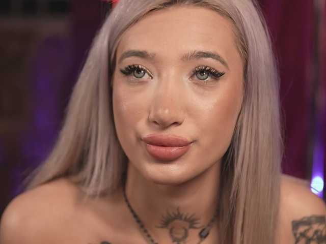 SiennaJayden live cam on BongaCams