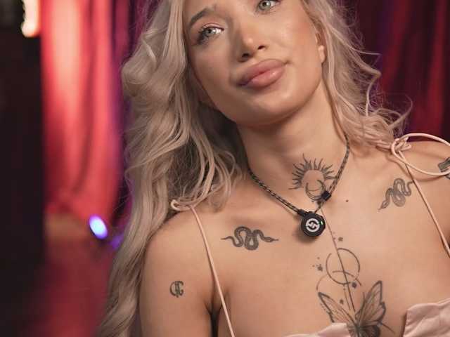SiennaJayden live cam on BongaCams