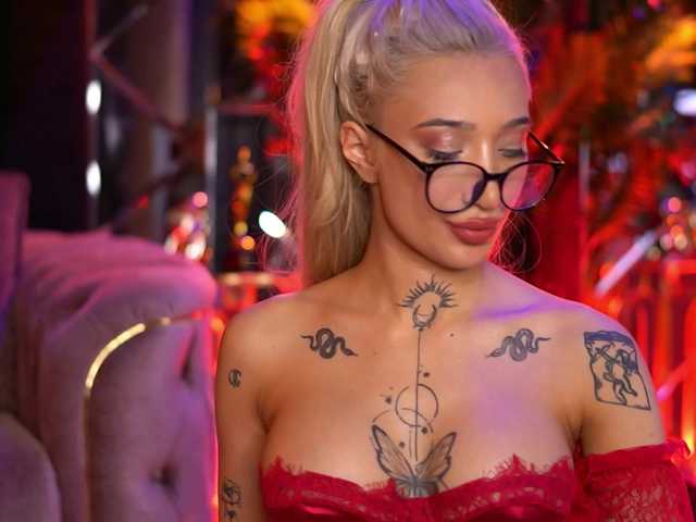 SiennaJayden live cam on BongaCams