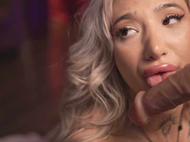 SiennaJayden live cam on BongaCams