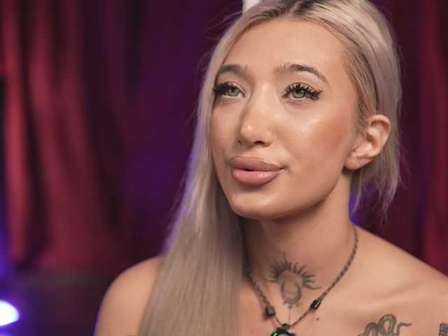 SiennaJayden live cam on BongaCams