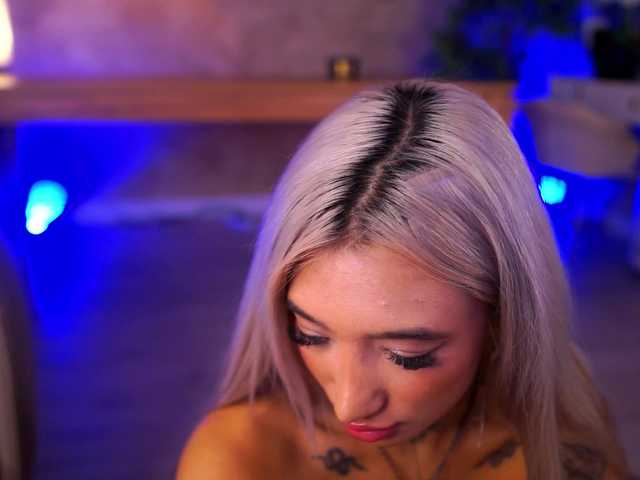 SiennaJayden live cam on BongaCams