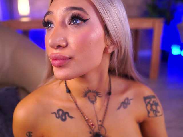 SiennaJayden live cam on BongaCams