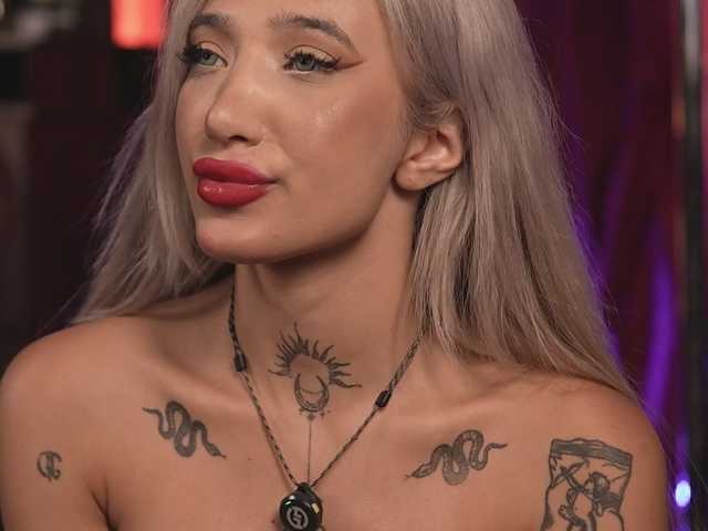 SiennaJayden live cam on BongaCams