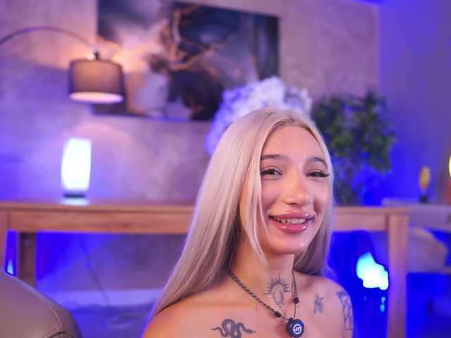 SiennaJayden live cam on BongaCams