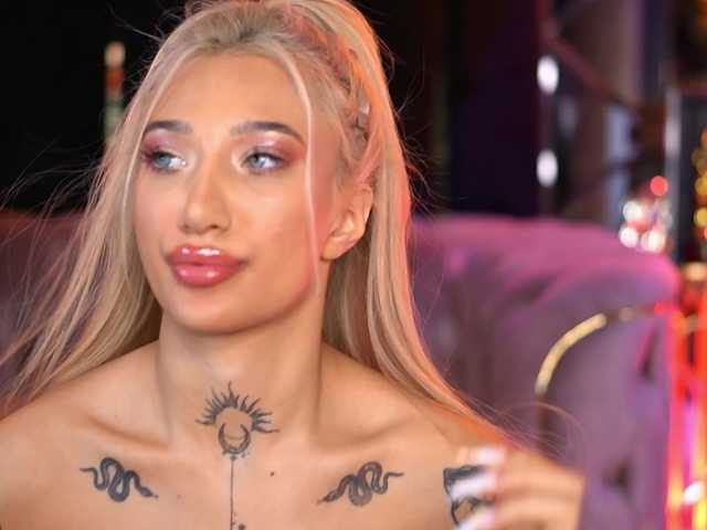 SiennaJayden live cam on BongaCams