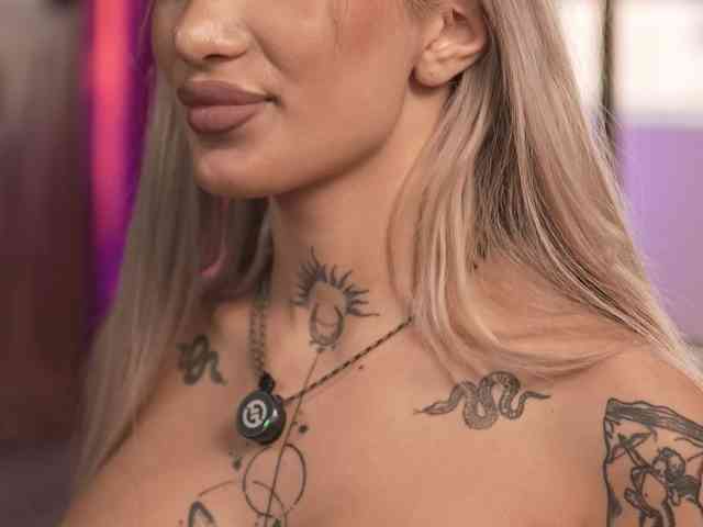 Modella: SiennaJayden