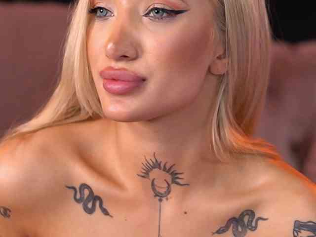 Modella: SiennaJayden