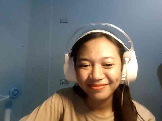 MavisFrisbey webcam