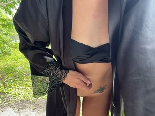 VikkiMouse18
