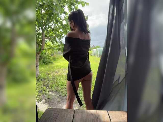vikkimouse18 live sex