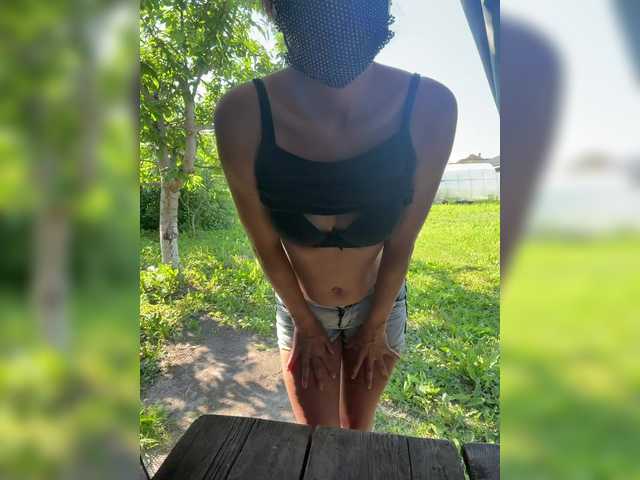 VikkiMouse18