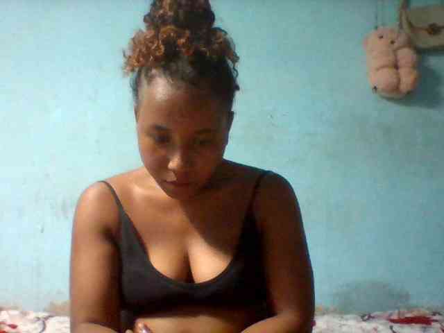 Elidielinah webcam