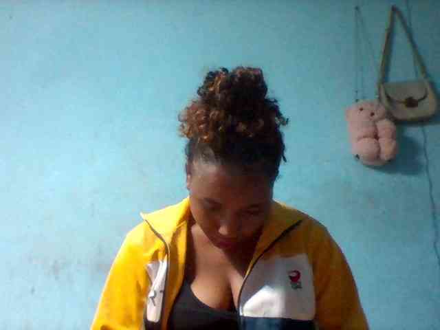 Elidielinah webcam