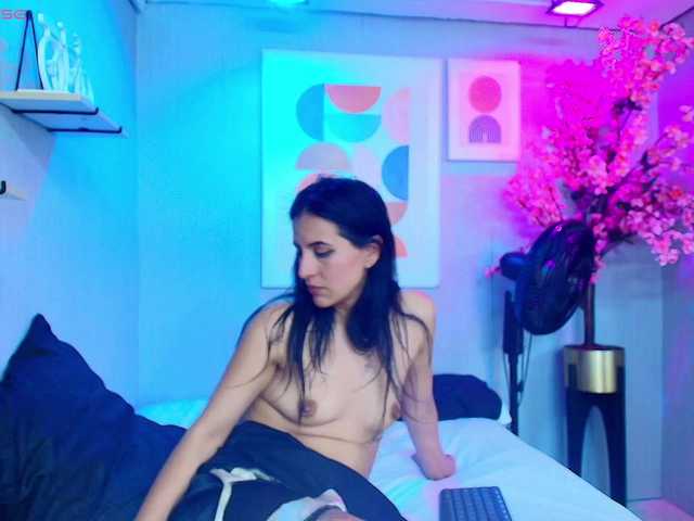 Antonella-rivers live cam on BongaCams