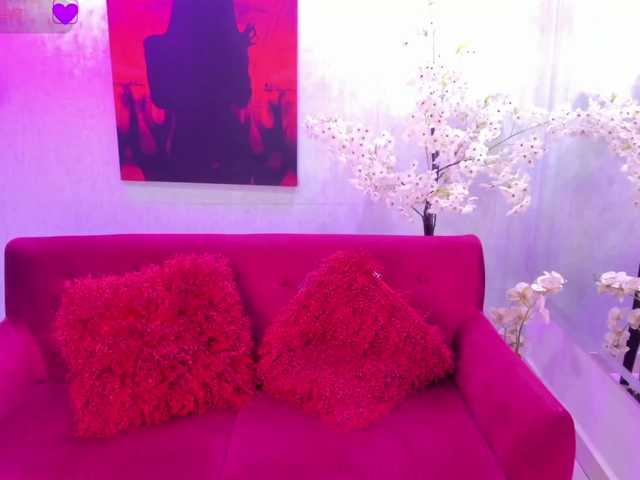 Antonella-rivers live cam on BongaCams