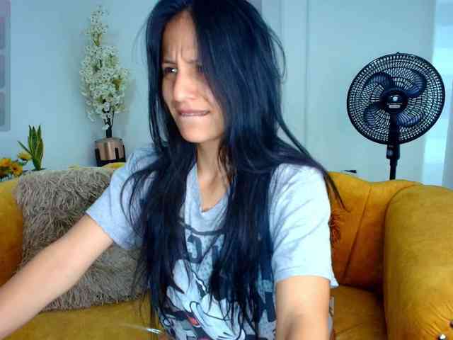 Antonella-rivers webcam