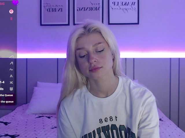 BlondyLi live cam on BongaCams