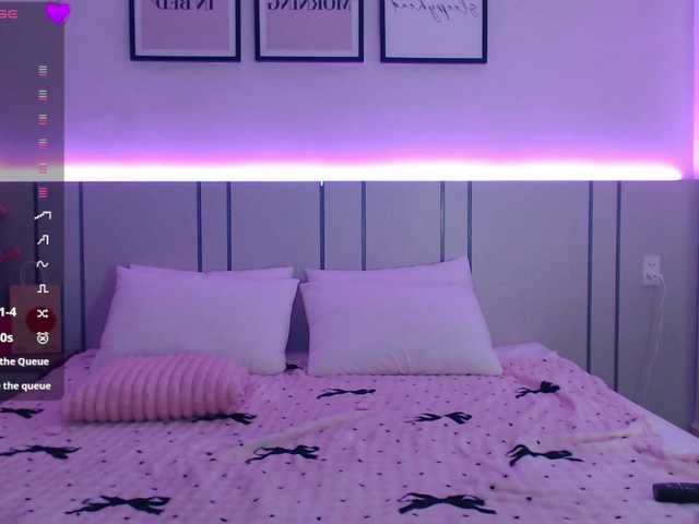 BlondyLi live cam on BongaCams