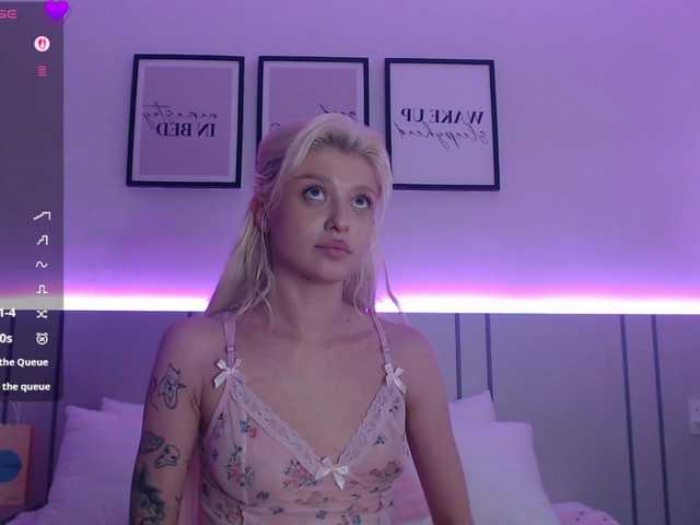 BlondyLi live cam on BongaCams