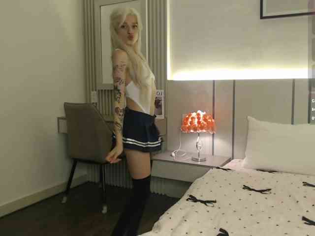 BlondyLi