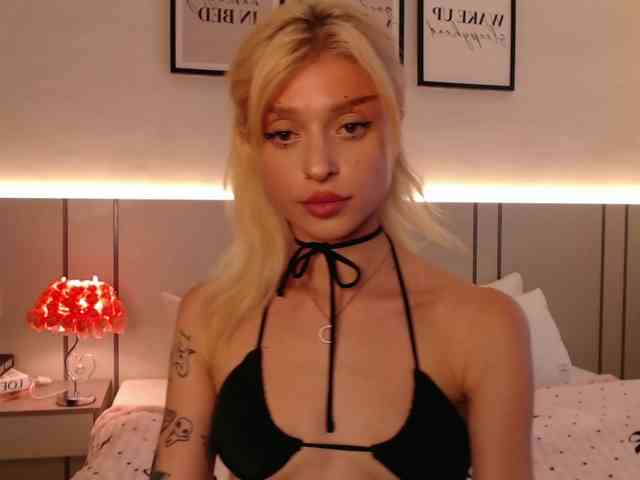 BlondyLi