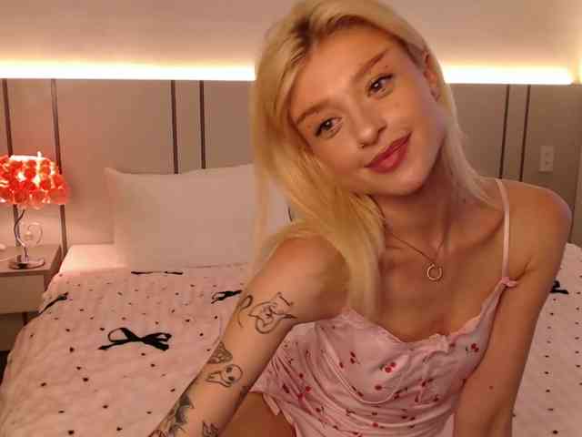 BlondyLi
