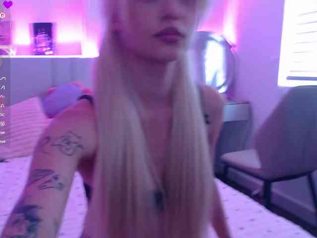 BlondyLi