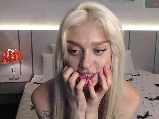 BlondyLi